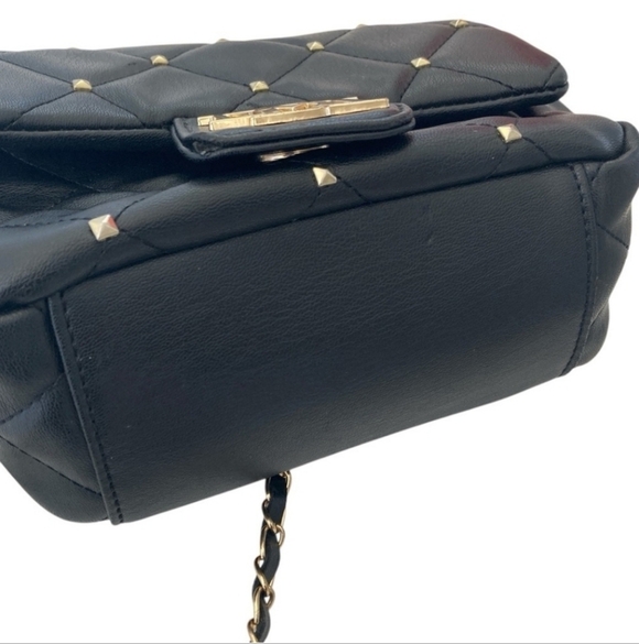 Badgley Mischka Women's Mini Flap Quilted Crossbody Handbag - Picture 5 of 12